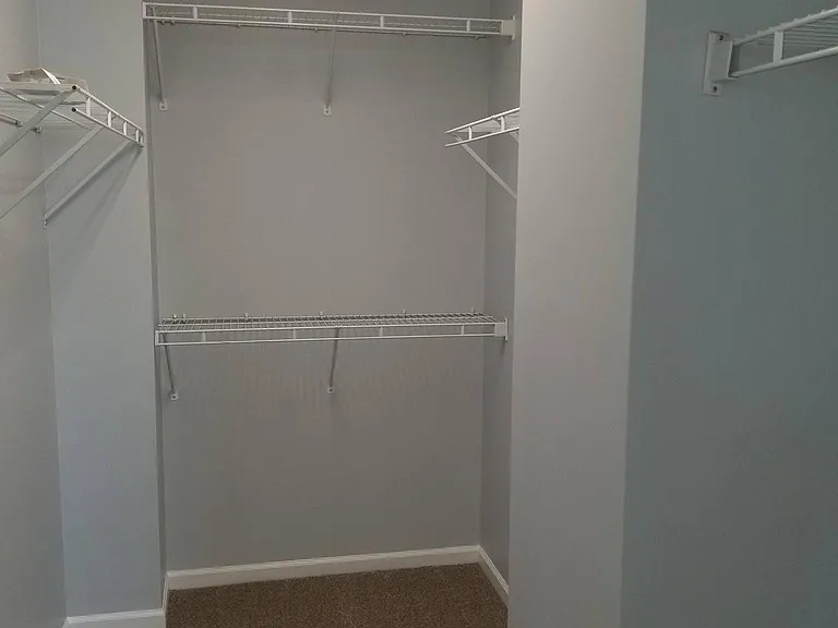 570 Conservatory Ln — Photo 28