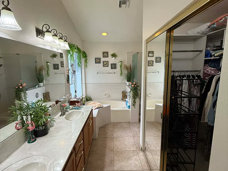 9601 E Ashford Dr — Photo 38