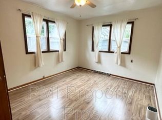 8573 N Granville Rd, Milwaukee, WI 53224
