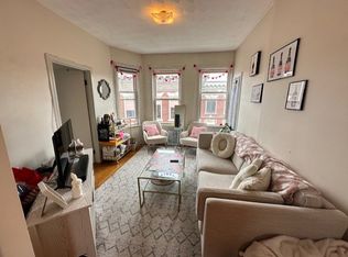 64 Prince St APT 7, Boston, MA 02113