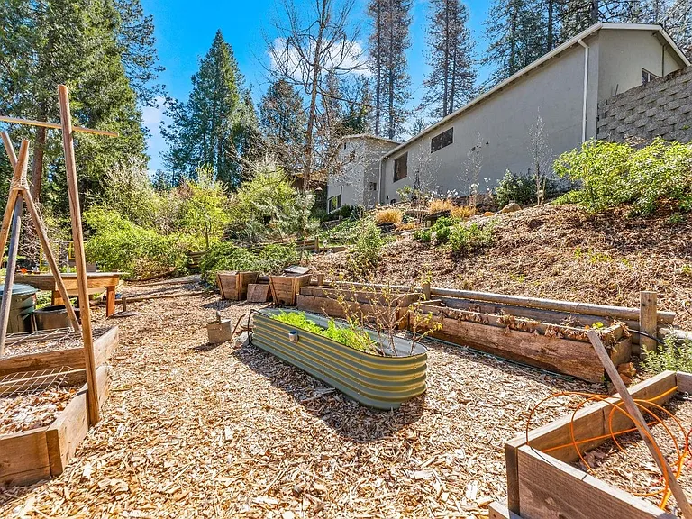 10808 Gold Hill Dr — Photo 30