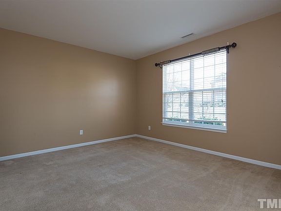 3rd image of 5507 Bennington Park Dr