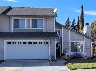 320 Lake Brook Ct, Martinez, CA 94553