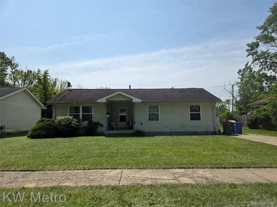 29827 Oakwood St, Inkster, MI, 48141