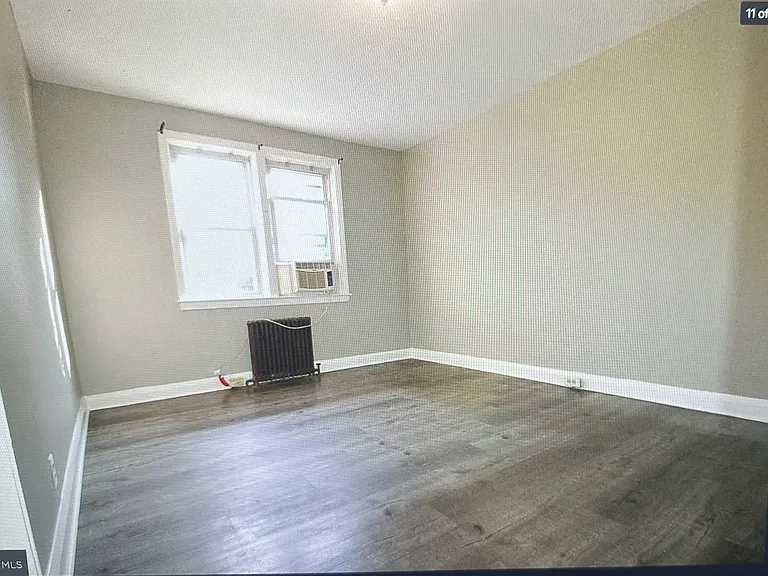1103 Meridene Dr #1 — Photo 3