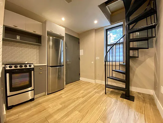 Rented by Doorway NYC, LLC | media 2