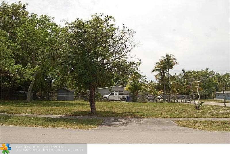 1st image of 1720 NW 15th Ter