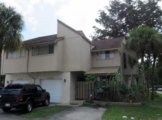 8258 NW 9th Ct, Plantation, FL 33324