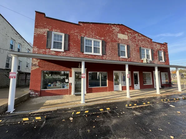 138 Broadway St #B, Brandenburg, KY 40108