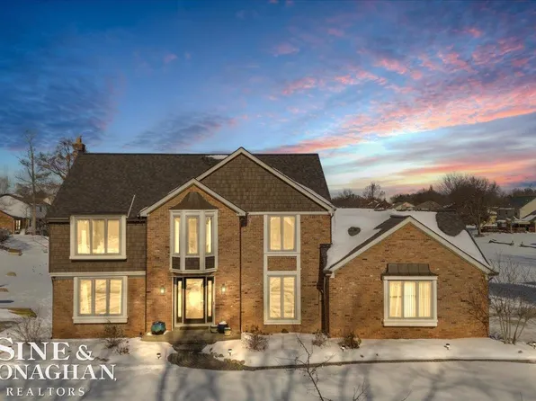 12903 Watkins Dr, Shelby Township, MI 48315