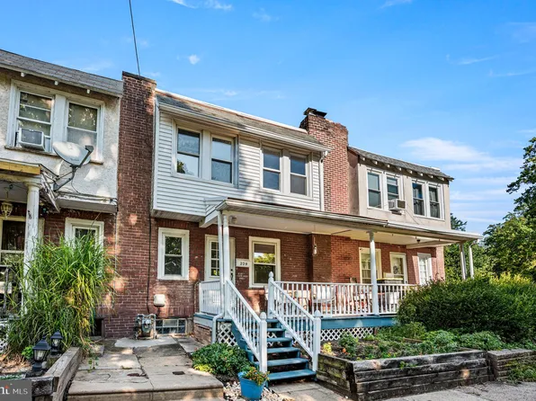 229 Parkside Ln, Glenside, PA 19038