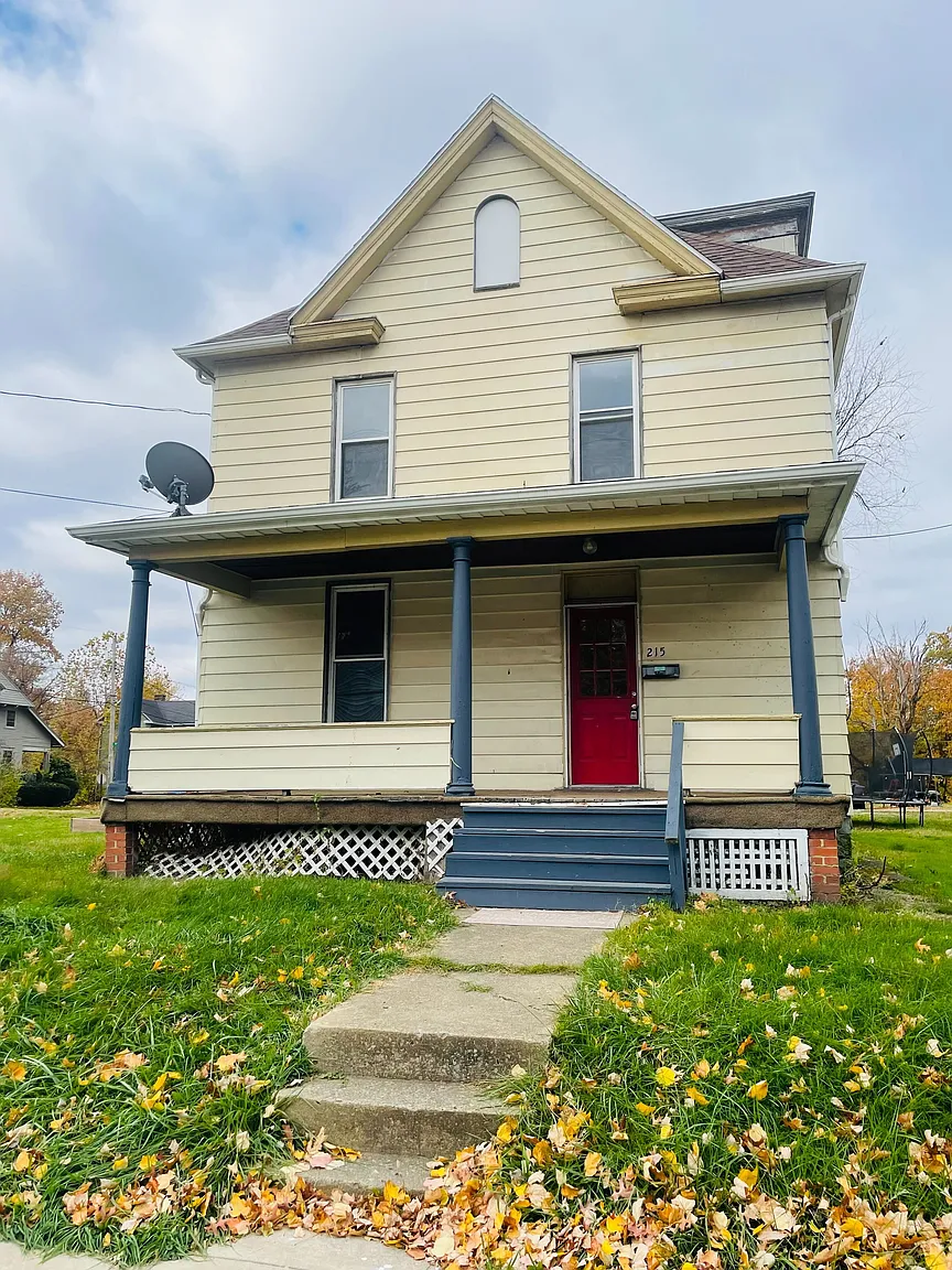215 N Crawford Ave photo 1