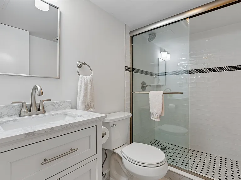 5 Oak Ledge Ln — Photo 13