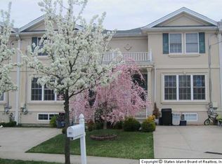 587 Oder Ave, Staten Island, NY 10304
