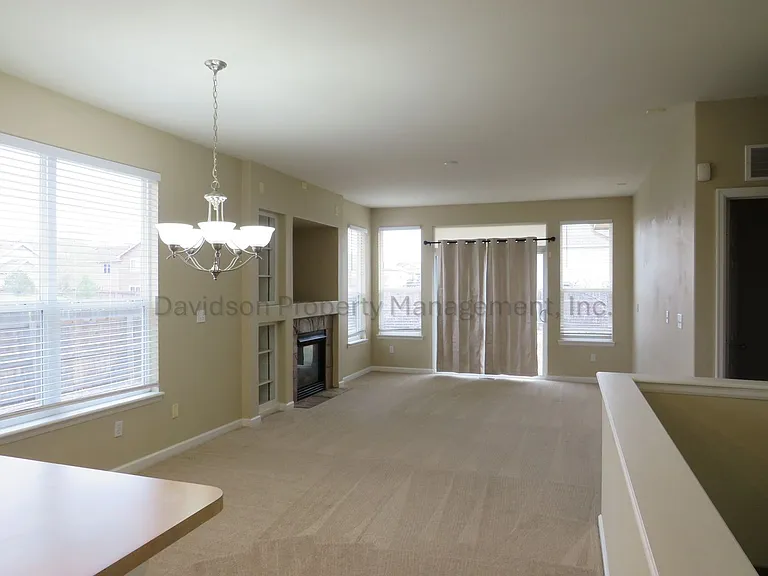 7641 Autumn Knoll Dr — Photo 2
