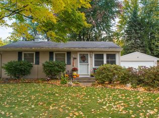 333 Clover Ln, Battle Creek, MI 49015
