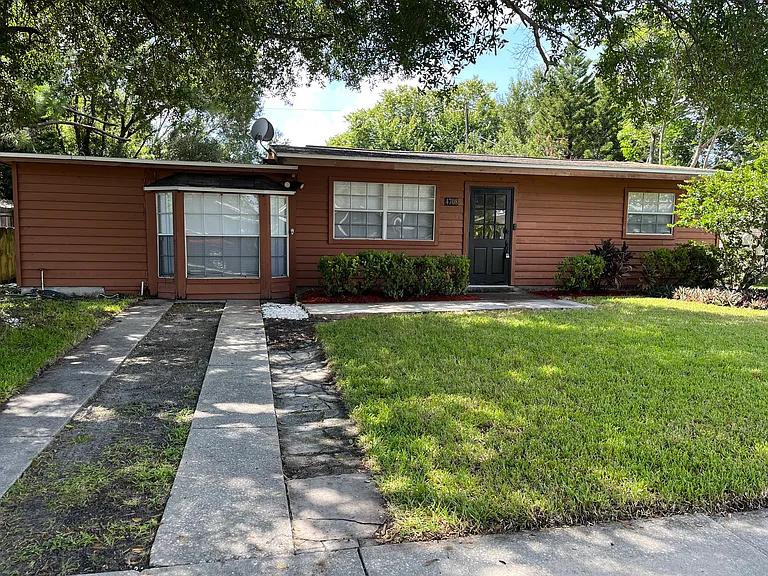 4708 Leila Ave — Photo 3