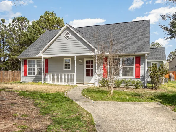 2802 Pinetree Ct, Durham, NC 27705