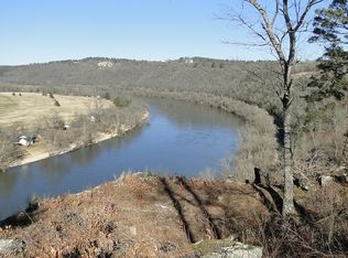 1 Sheid Rd, Norfork, AR 72658