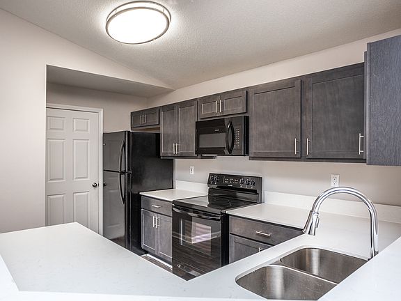 3rd image of 11015 Tara Blvd #30367