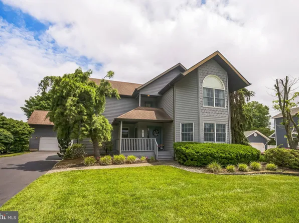 241 Bells Lake Rd, Turnersville, NJ 08012