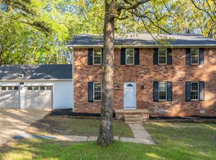 11 Millbrook Ct, Little Rock, AR 72227