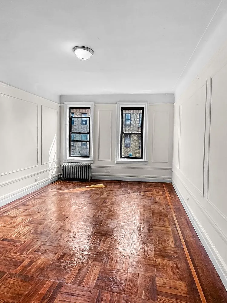 2755 Reservoir Avenue — Photo 3