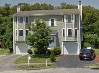 125 Ledgecrest Dr, Worcester, MA 01603