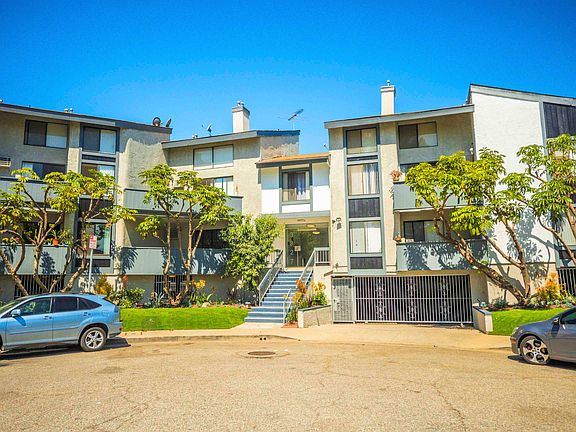 4th image of 3327 Livonia Ave APT 208