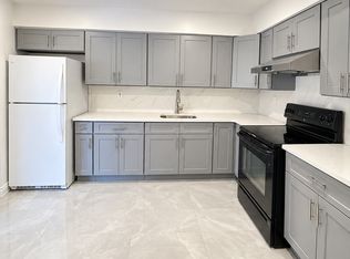 43-09 223rd St #2, Bayside, NY 11361