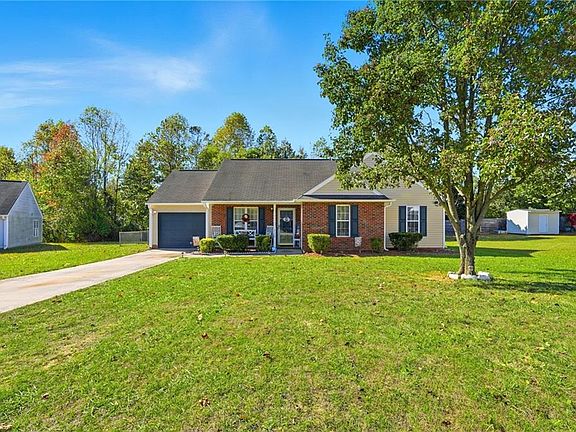 3rd image of 3772 Cheshire Place Ct