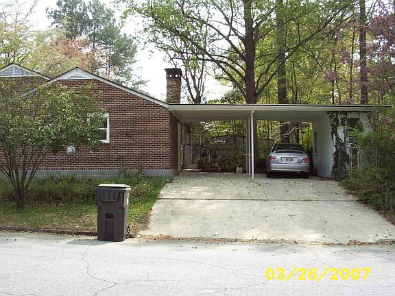 carport w/storage