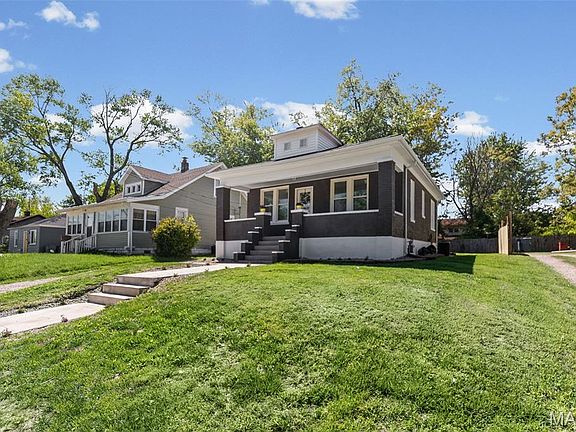 2nd image of 1816 Woodland Ave