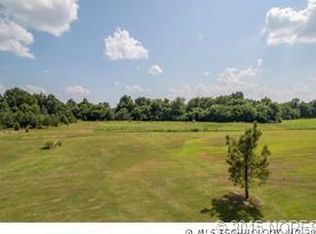 525 East Rd, Claremore, OK 74019