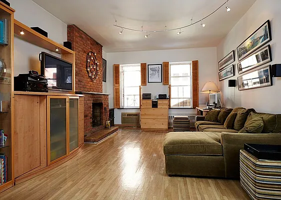 Sold by Upstairs Realty | media 17