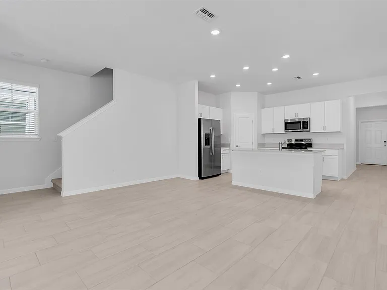 10881 Molasses Way — Photo 13