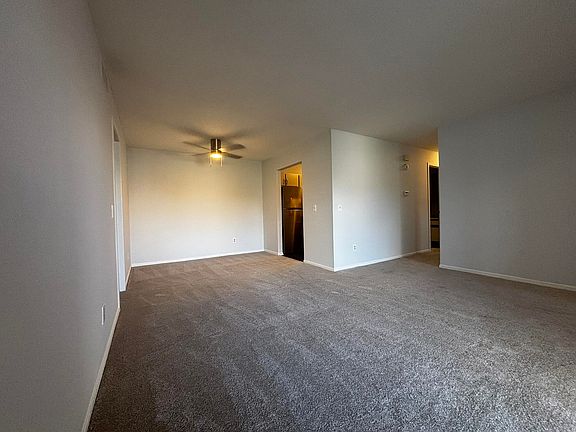 4th image of 753 Clubhouse Dr