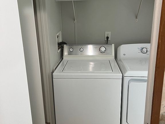 3rd image of 780 S Suncoast Blvd