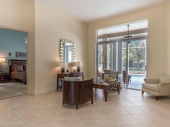 10794 MAPLE CHASE DRIVE