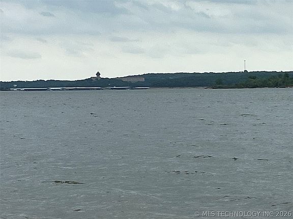 5th image of 34 Scenic View Rd
