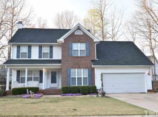 1214 Waterford Green Dr, Apex, NC 27502