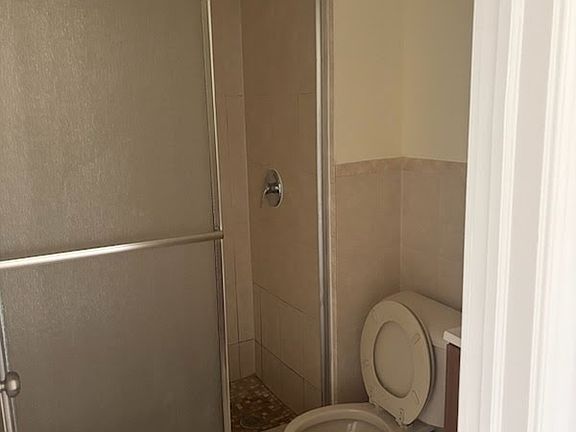 3rd image of 42 Hawkins St APT 2R