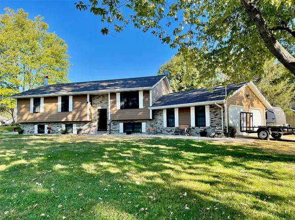 964 Weathervane Ln, Troy, IL 62294