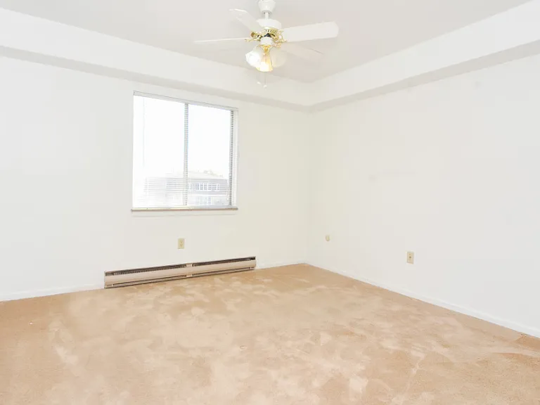 10029 Kennedy Ave — Photo 9