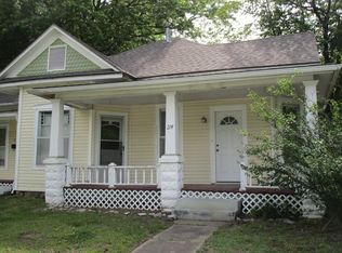 214 E 16th St, Pittsburg, KS 66762