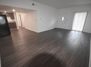 407 Lebanon St APT U, Lizton, IN 46149