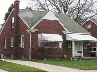 21150 Redmond Ave, Eastpointe, MI 48021