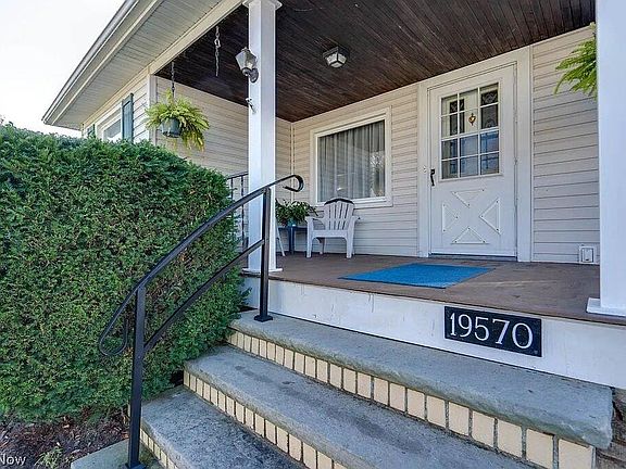2nd image of 19570 Monterey Ave