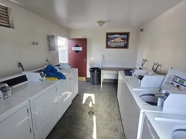 1399 Pacific Ave — Photo 11