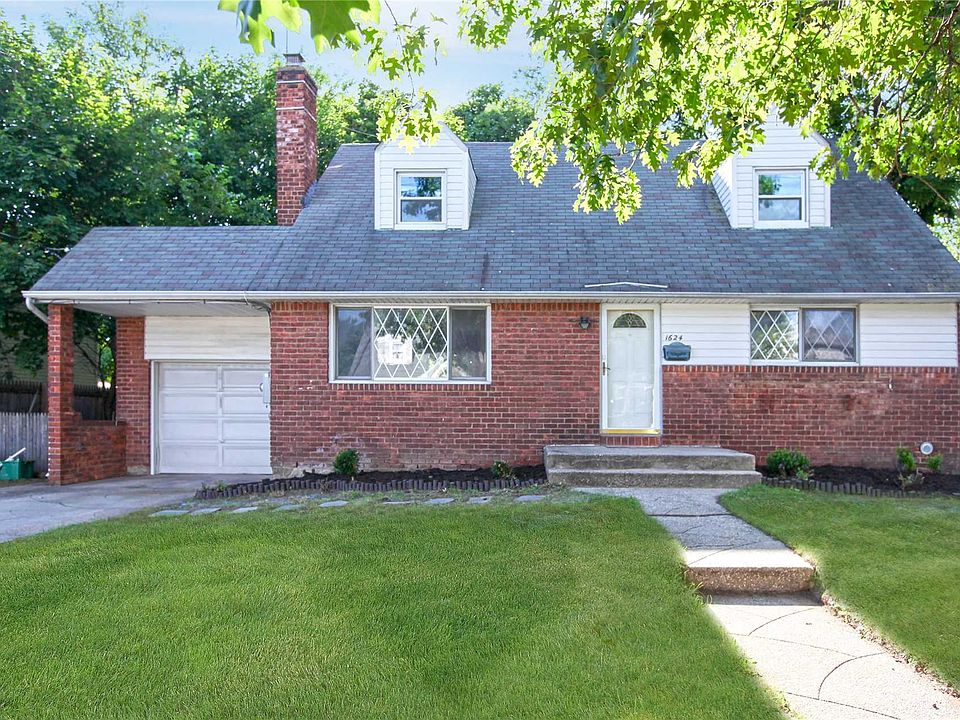 1st image of 1624 Prospect Ave